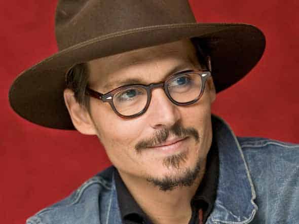 Johnny Depp Fashion Icon - He Knows How To Dress - Gracie Opulanza