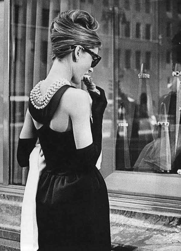 Pearls Worn With Black & White - Are A Girls Best Friend