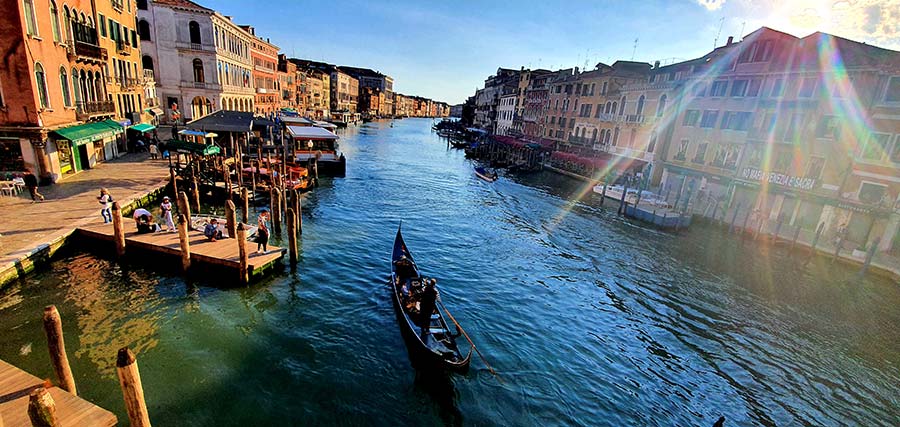Gondola Style venice 2021 Italy Gracie Opulanza Venezia (7)
